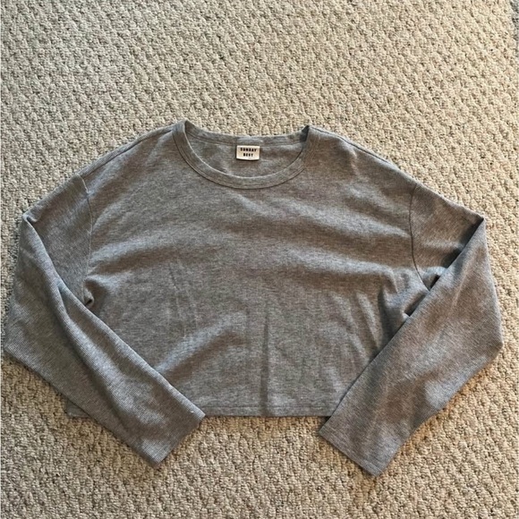 Aritzia Sunday Best Long sleeve shirt. Waffle knit. Grey. Large - Picture 3 of 3